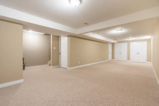 Additional image 39 of 195 WILSON St Unit 6