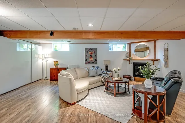 Additional image 26 of 105 Glenhollow Dr