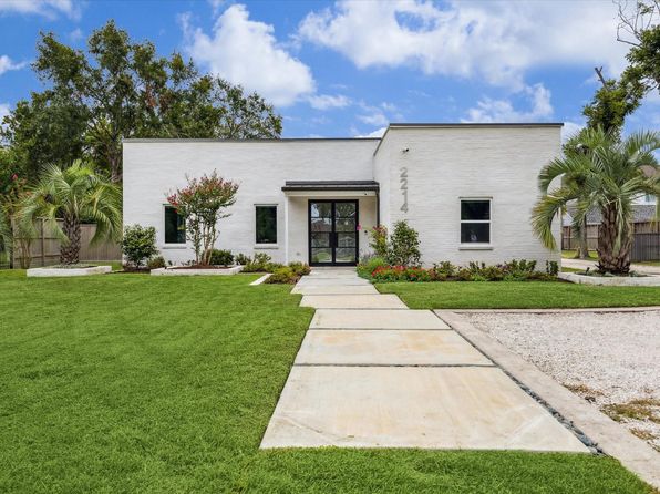 2214 Hoskins Dr, Houston, TX 77080