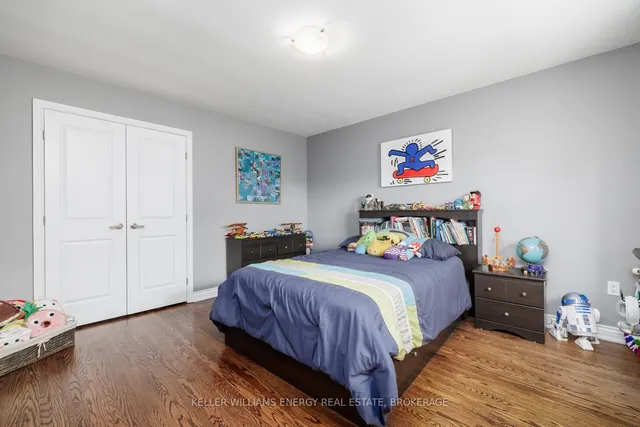 Additional image 20 of 158 Chester Ave