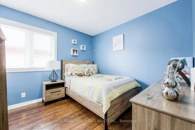 Additional image 33 of 34 Narrow Valley Cres