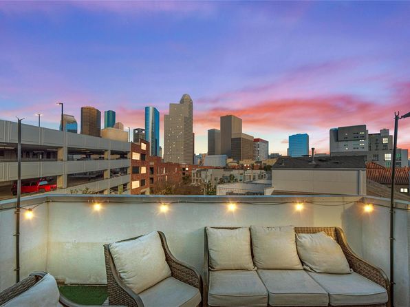 104 Pierce St, Houston, TX 77002