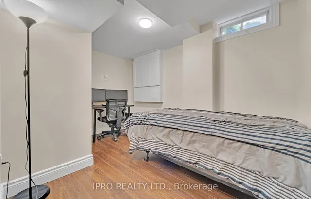 Additional image 38 of 26 Silo Crt