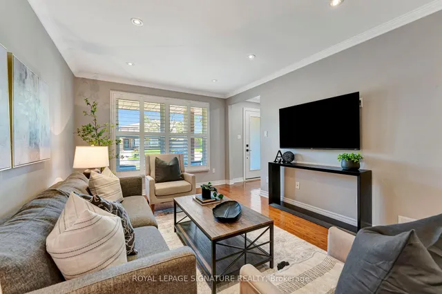 Additional image 10 of 717 Coulson Ave