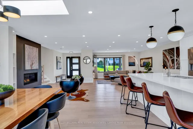 Additional image 7 of 16 Lynndale Dr