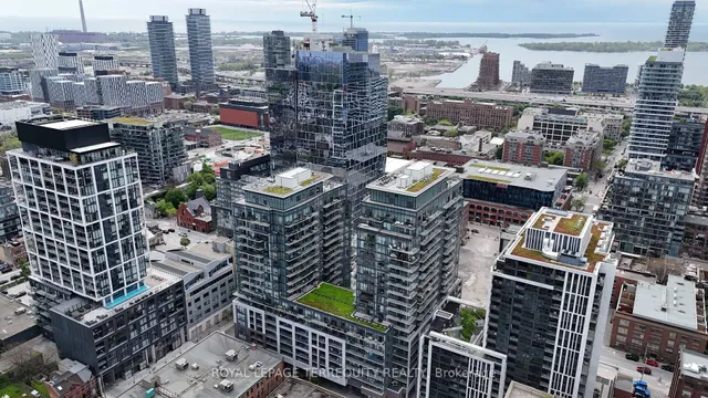 460 Adelaide St Unit 1032