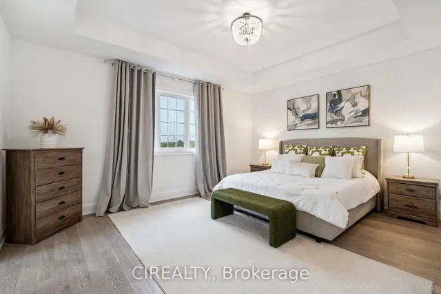 Additional image 23 of 1300 Aymond Cres