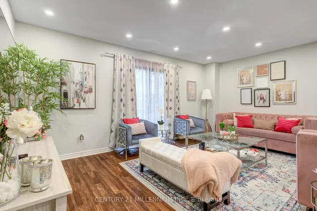 Additional image 8 of 1536 Sixth Line Unit 4