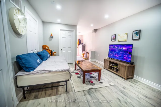 Additional image 50 of 5 Rocky Point Cres