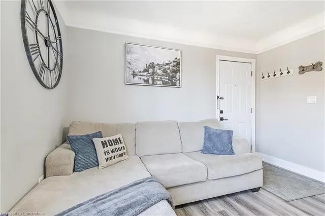 Additional image 7 of 6 Vineland Ave Unit 22