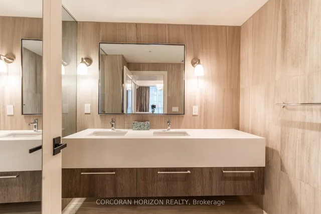 Additional image 27 of 30 Nelson St Unit Th22