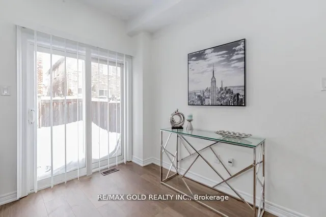 Additional image 17 of 66 Crumlin Cres