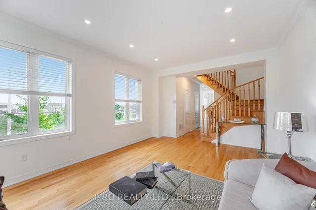 Additional image 28 of 32 Lily Cup Ave