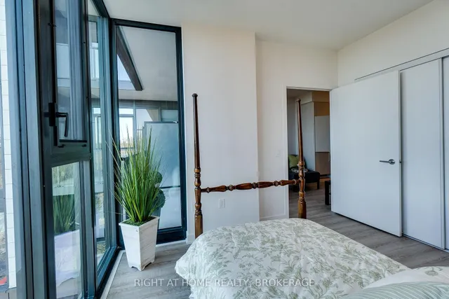 Additional image 21 of 250 Lawrence Ave Unit 724