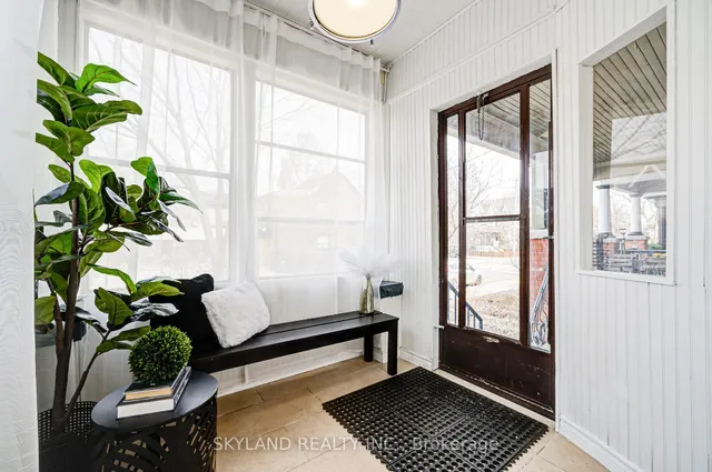 Additional image 3 of 77 Shanly St