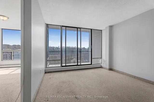 Additional image 3 of 150 CHARLTON Ave Unit 3307