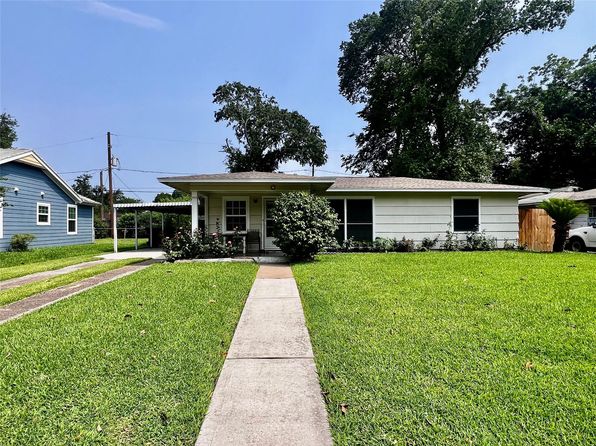 7415 Dixie Dr, Houston, TX 77087