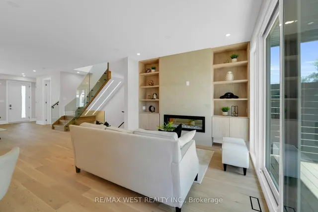 Additional image 15 of 207 Winnett Ave