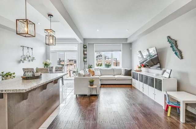 Additional image 4 of 247 Festival Way Unit 16