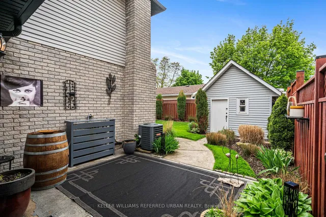 Additional image 48 of 23 Sinena Ave