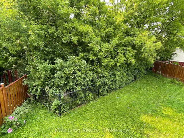 Additional image 15 of 64 Oblate Cres