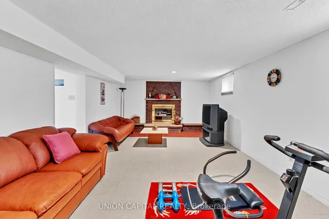 Additional image 25 of 43 Ernest Ave