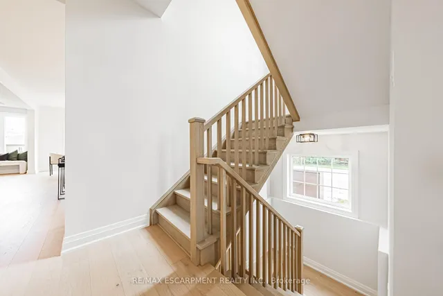 Additional image 18 of 242 Kellogg Ave