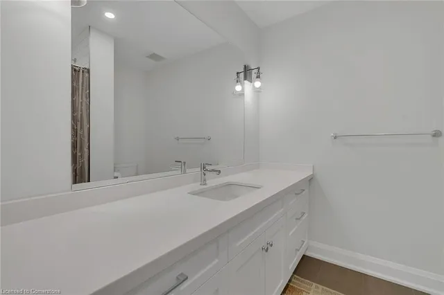 Additional image 16 of 114 Springvalley Cres