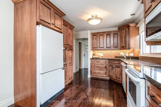 Additional image 9 of 31 Carwood Cres