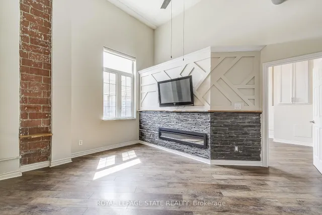 Additional image 16 of 80 King William St Unit 110