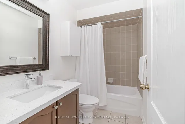 Additional image 31 of 32 Matthew Harrison St