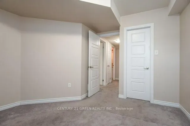 Additional image 29 of 403 Westwood Dr Unit 32