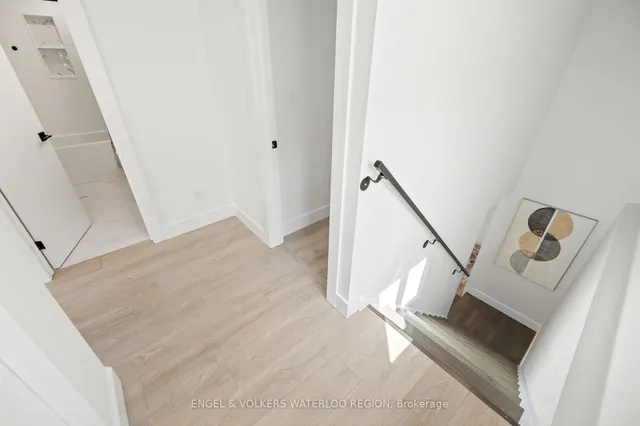 Additional image 22 of 46 Hackberry St