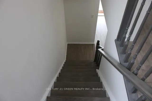 Additional image 28 of 65 Donnenwerth Dr