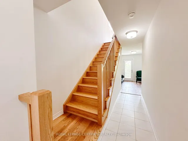 Additional image 7 of 68 Fieldridge Cres