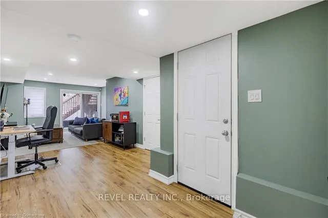 Additional image 18 of 138 Crafter Cres