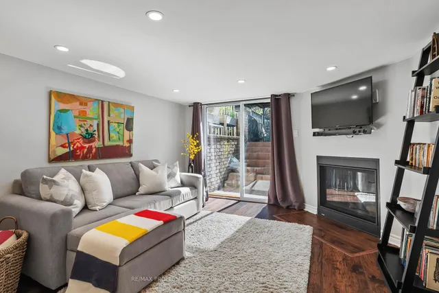 Additional image 36 of 242 Harvie Ave