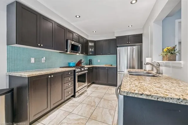 Additional image 12 of 4810 Capri Cres