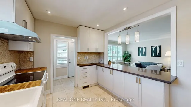 Additional image 17 of 31 Wellesworth Dr