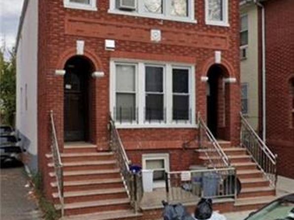 1753 W 1st St, Brooklyn, NY 11223