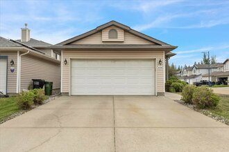 Additional image 3 of 4338 McMullen Way SW