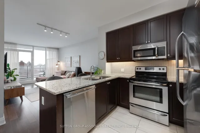 Additional image 8 of 530 St Clair Ave Unit 401