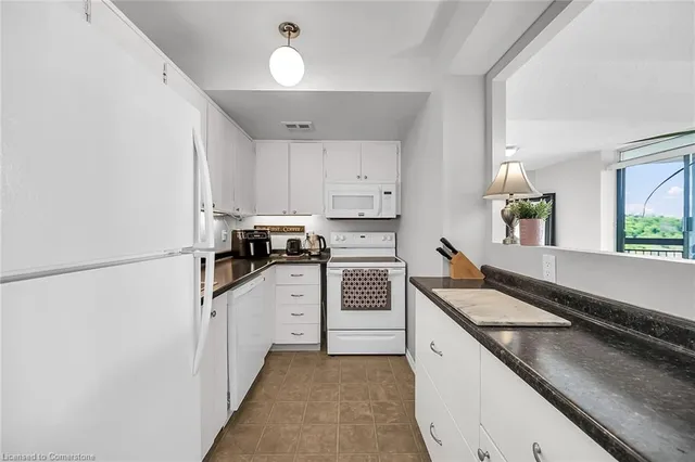 Additional image 6 of 150 Charlton Ave Unit 2908