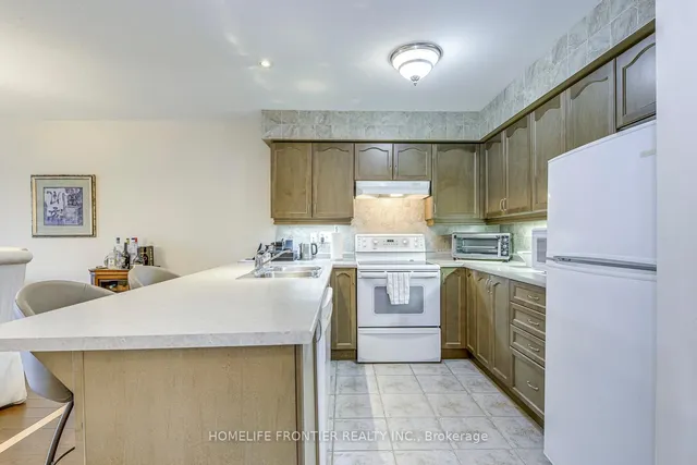 Additional image 9 of 90 Oakhampton Tr Unit 16