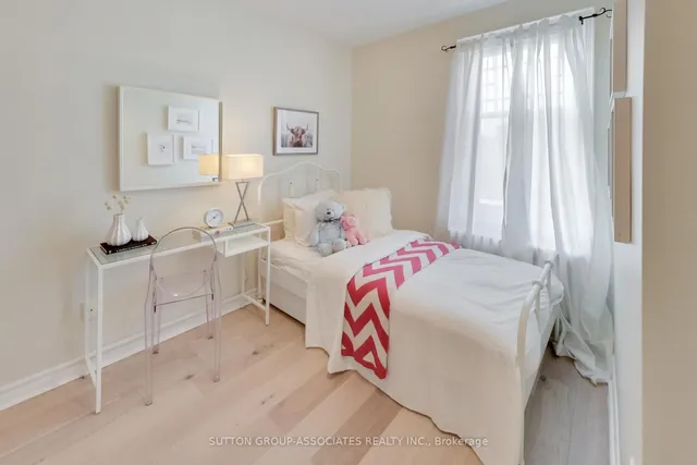 Additional image 17 of 172 Hope St