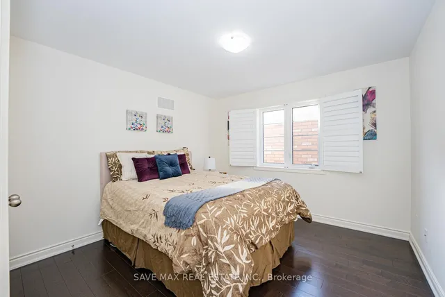 Additional image 25 of 8 PADBURY Tr