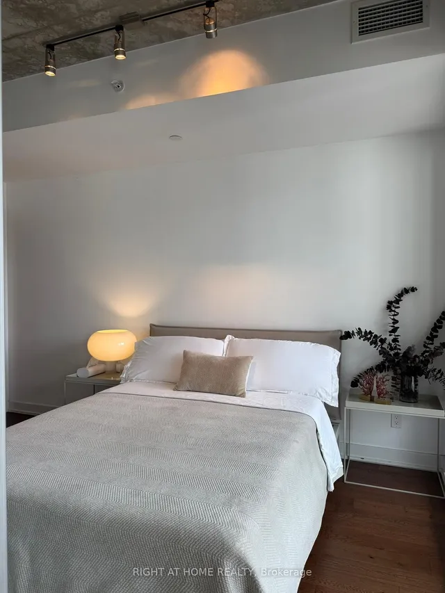 Additional image 18 of 1238 Dundas St Unit 307