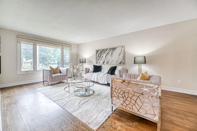 Additional image 5 of 627 Conacher Dr