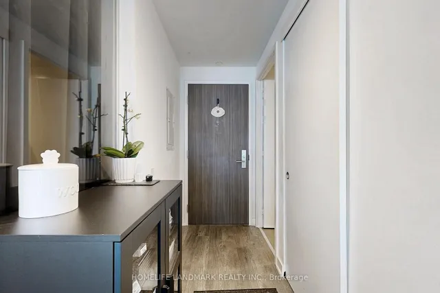 Additional image 32 of 185 Roehampton Ave Unit 3101