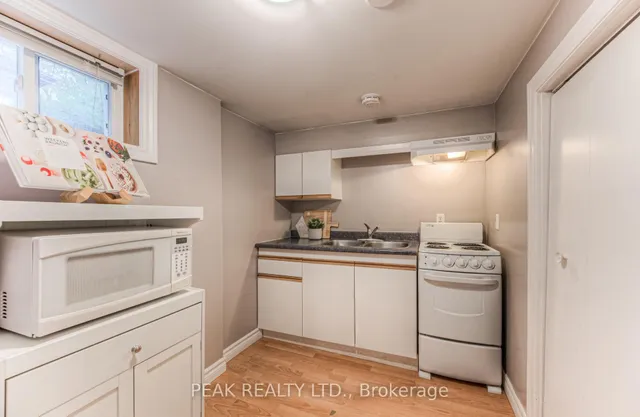 Additional image 37 of 19 Ellis Ave